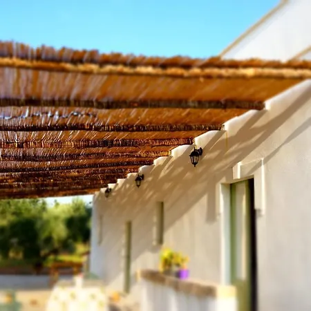 Hotel I Trulli Della Masseria Del Salento Maruggio